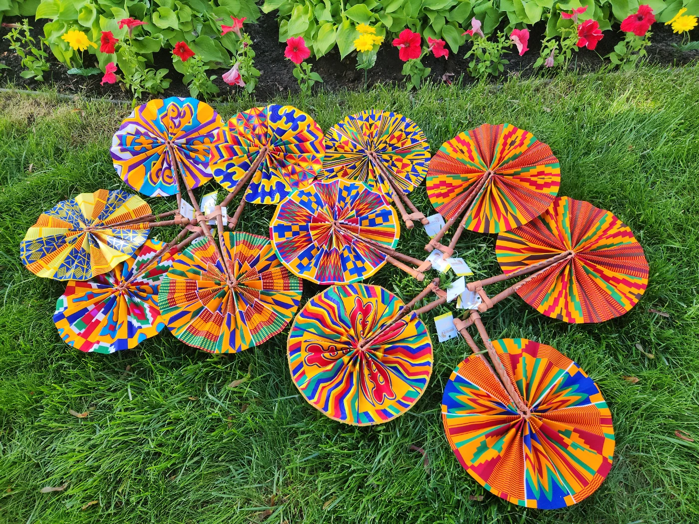 handcrafted folding kente funs